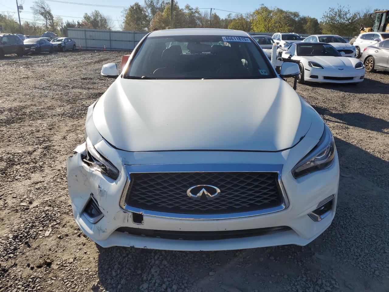 INFINITI Q50 LUXE