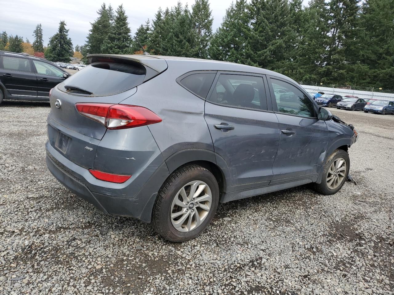 HYUNDAI TUCSON SE