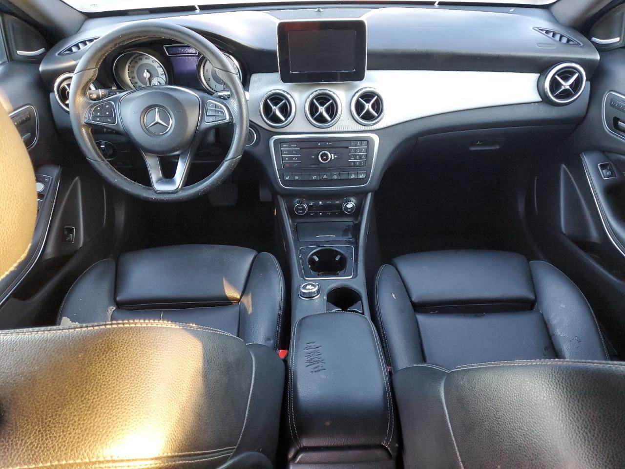 MERCEDES-BENZ GLA-CLASS 250 4MATIC