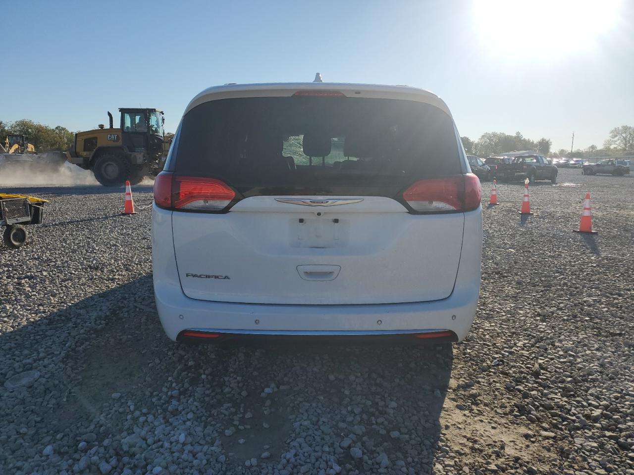 CHRYSLER PACIFICA TOURING L