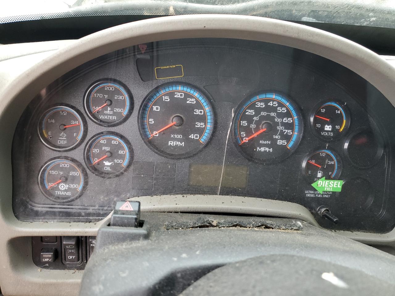 Lot #3280378958 2015 INTERNATIONAL 4000 4300