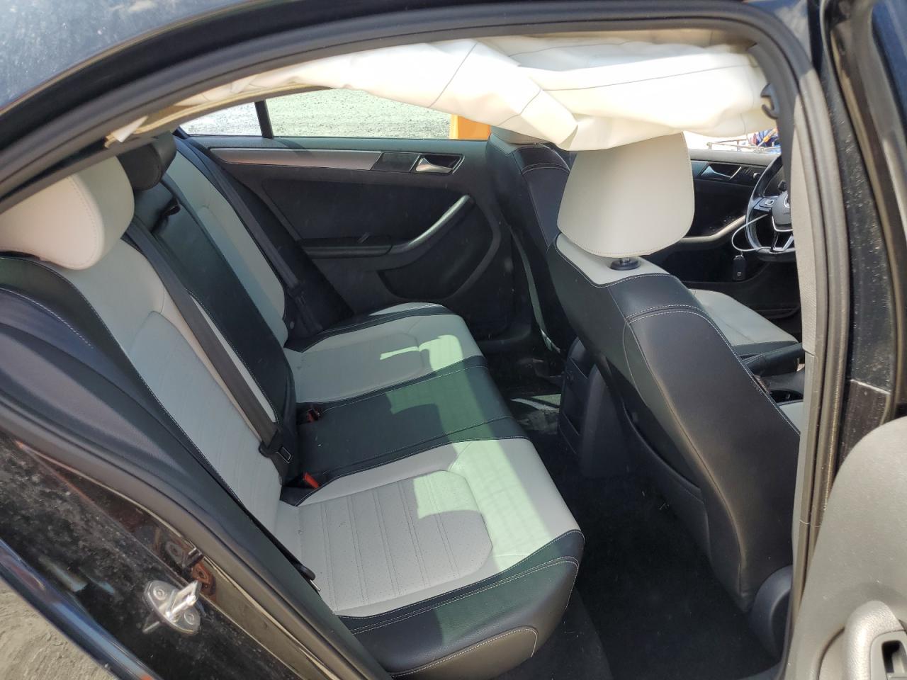 VOLKSWAGEN JETTA SPORT