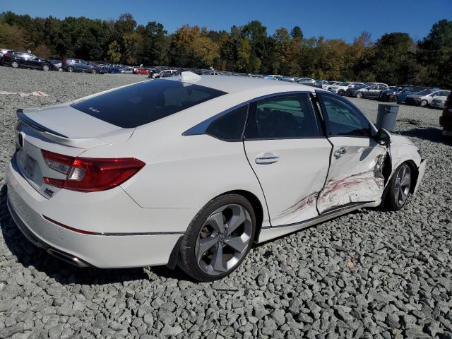 2018 HONDA ACCORD TOU - 1HGCV2F97JA027208