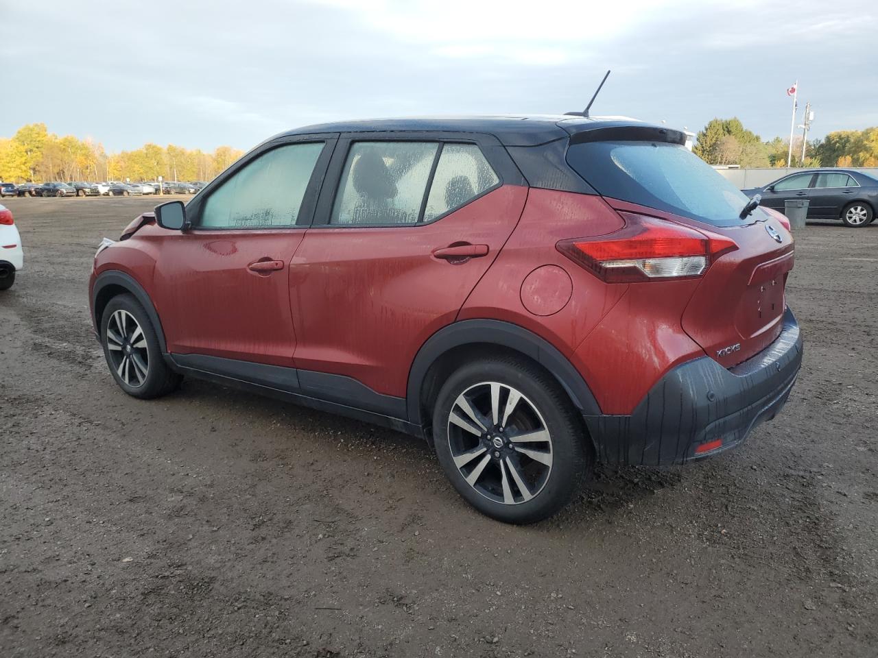 NISSAN KICKS SV