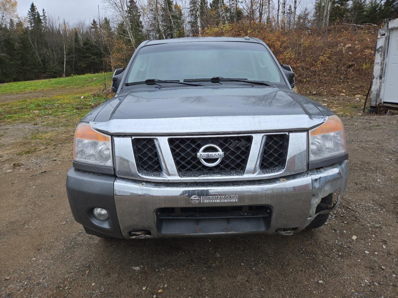 NISSAN TITAN S