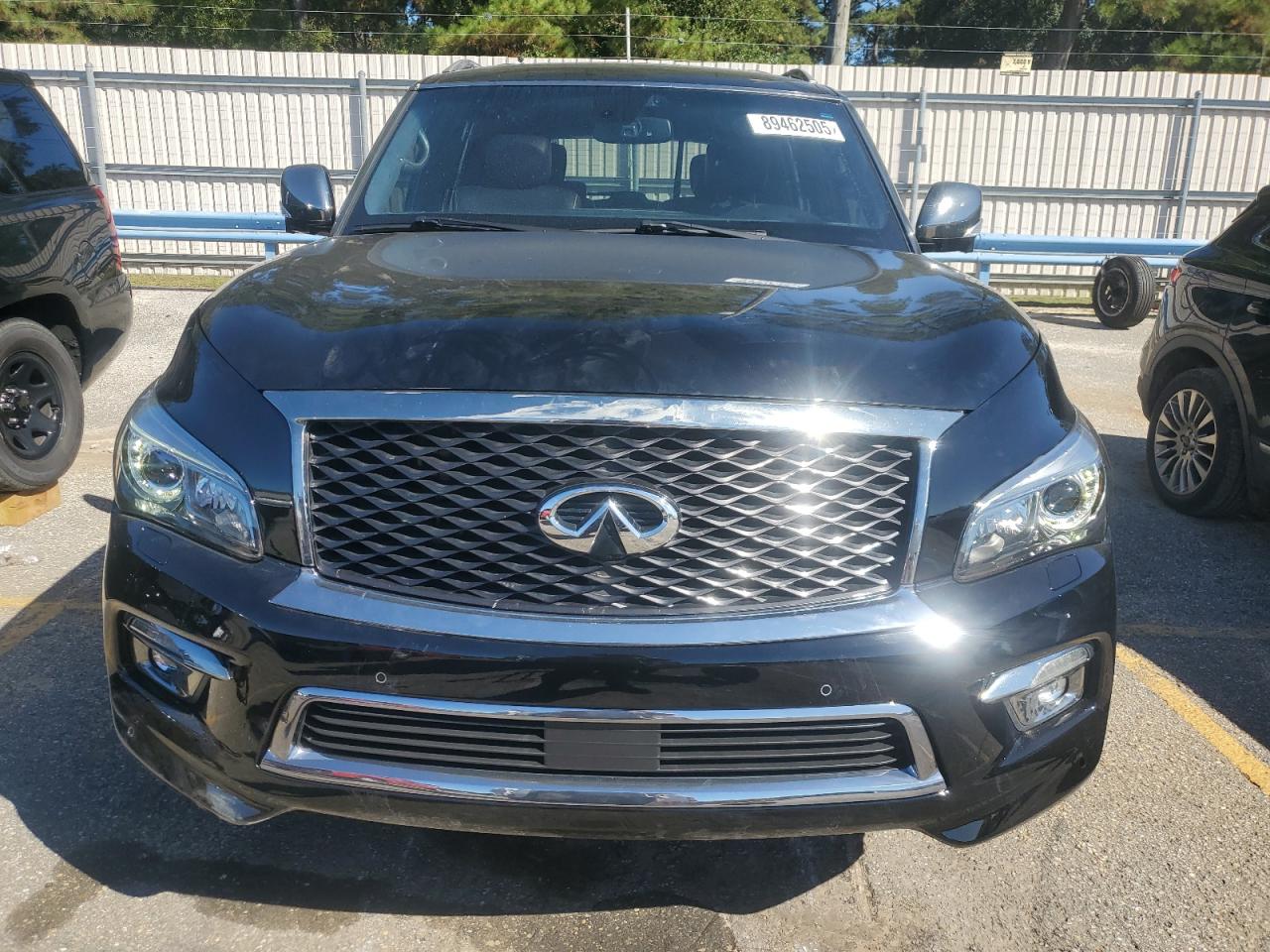 INFINITI QX80