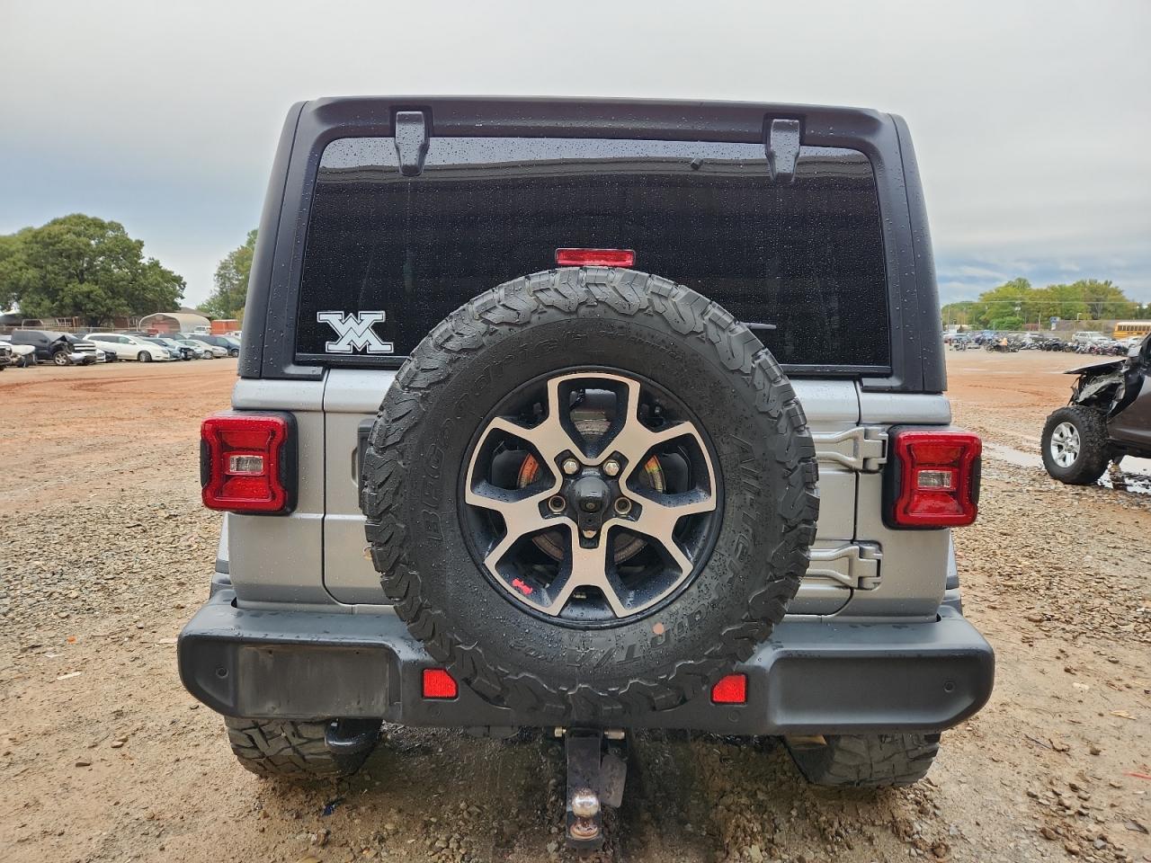 JEEP WRANGLER SAHARA