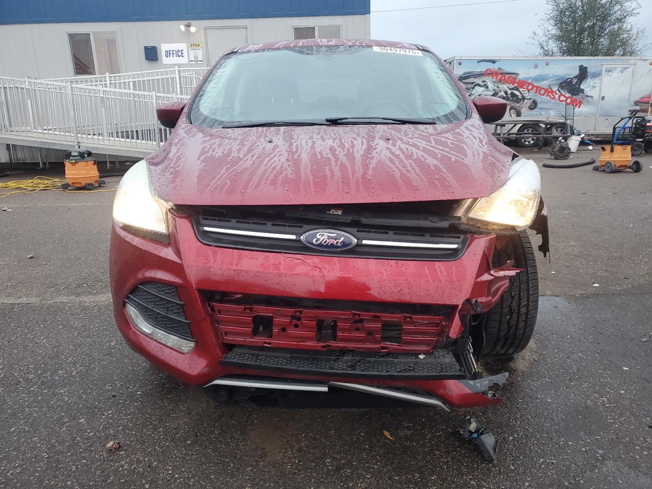 FORD ESCAPE SE
