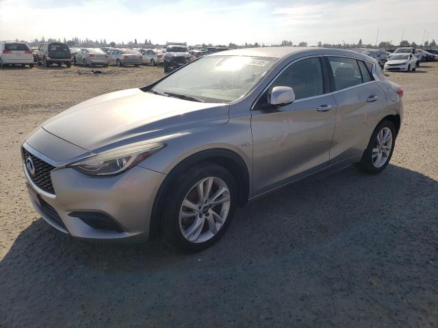 INFINITI QX30 BASE