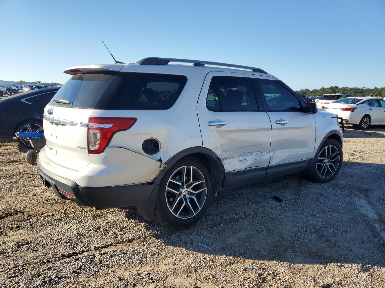 FORD EXPLORER LIMITED
