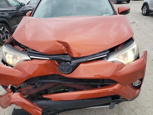 2016 TOYOTA RAV4 XLE - JTMWFREV4GJ060269