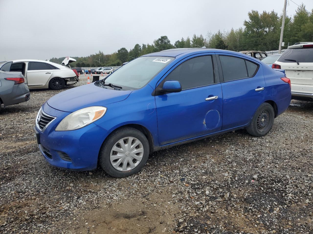 NISSAN VERSA S