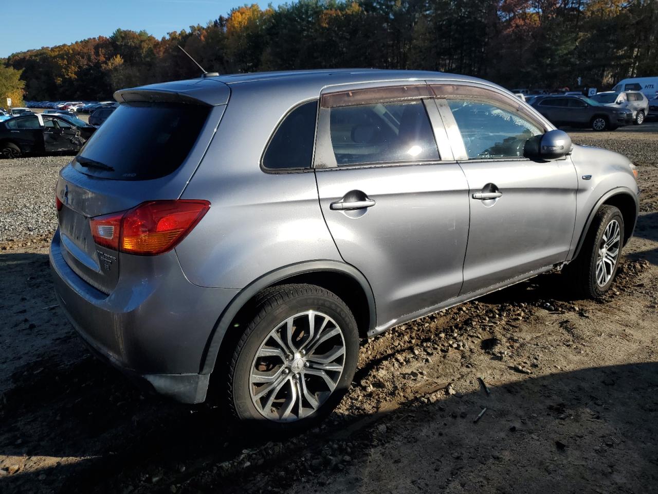 Lot #3317725086 2016 MITSUBISHI OUTLANDER