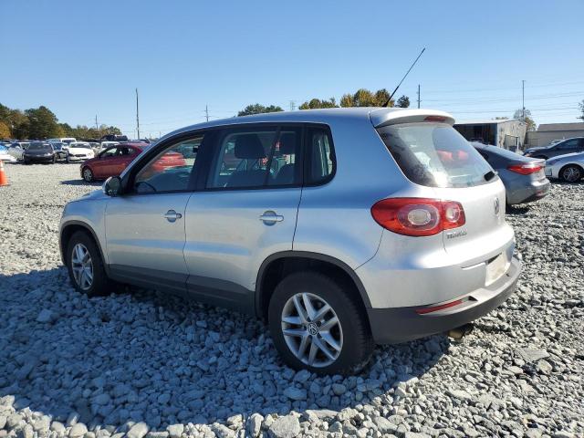 2011 VOLKSWAGEN TIGUAN S - WVGBV7AX2BW543263