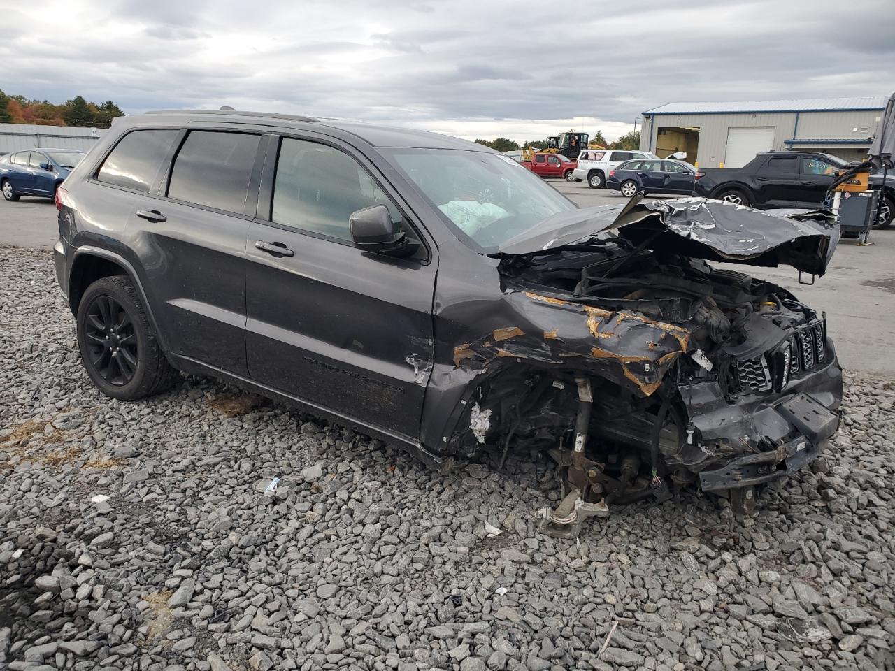 JEEP GRAND CHEROKEE LAREDO