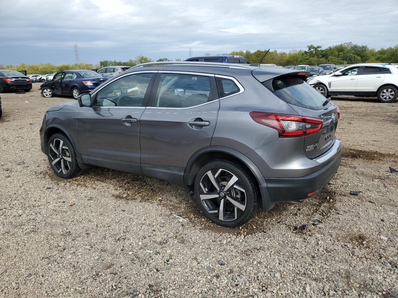 NISSAN ROGUE SPORT S