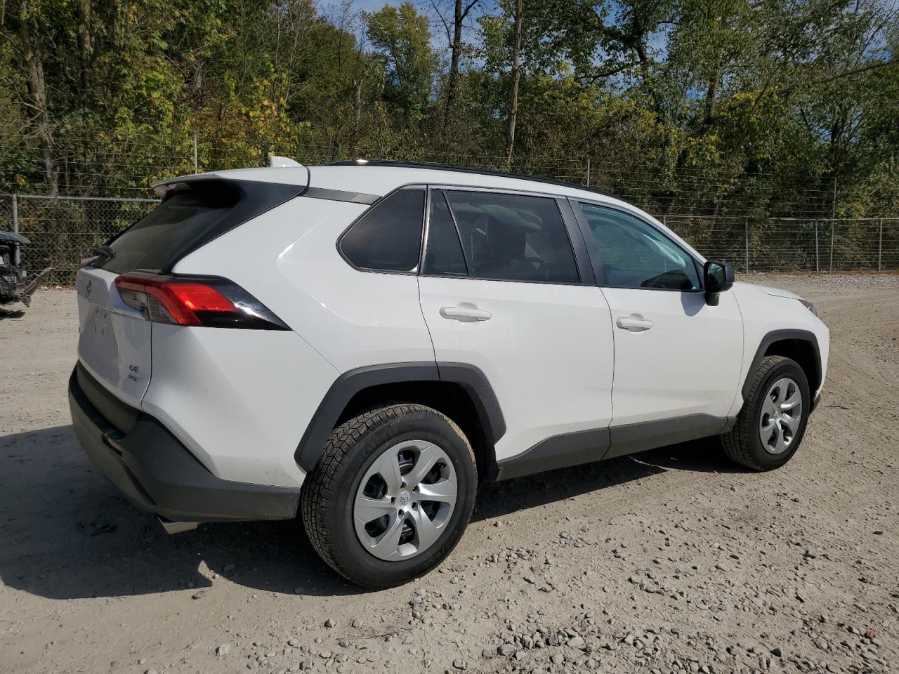 TOYOTA RAV4 LE