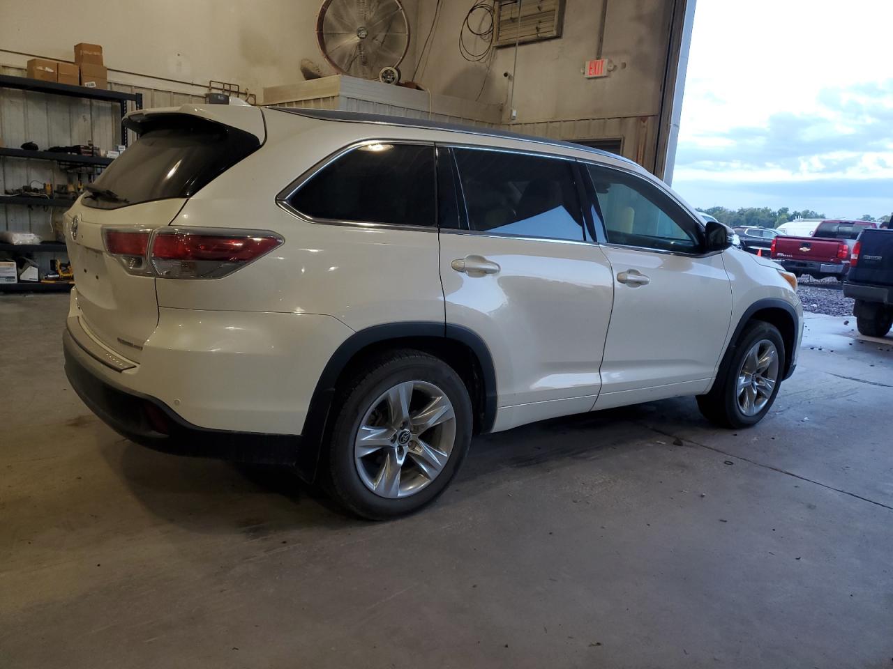 TOYOTA HIGHLANDER LIMITED