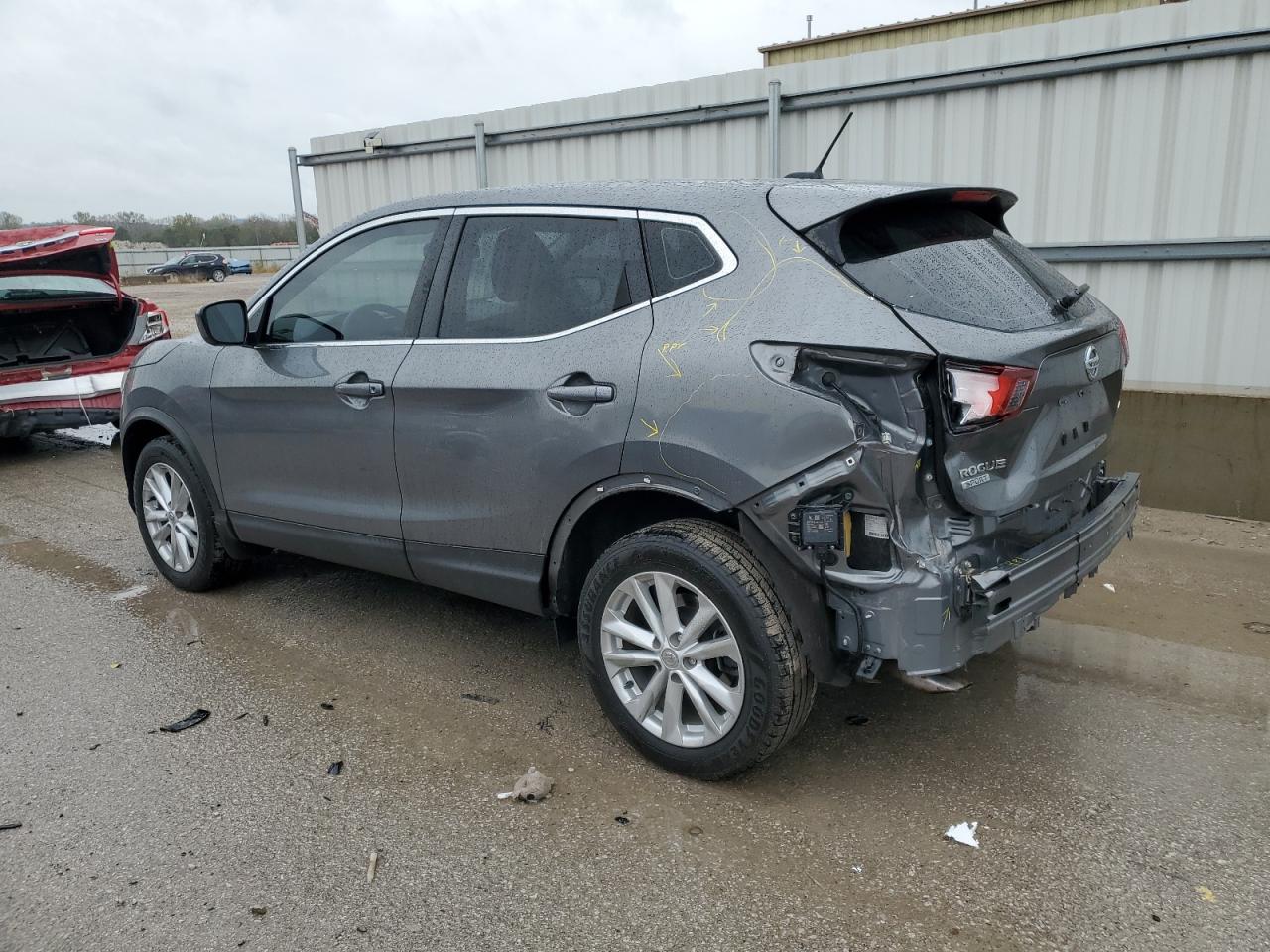 NISSAN ROGUE SPORT S