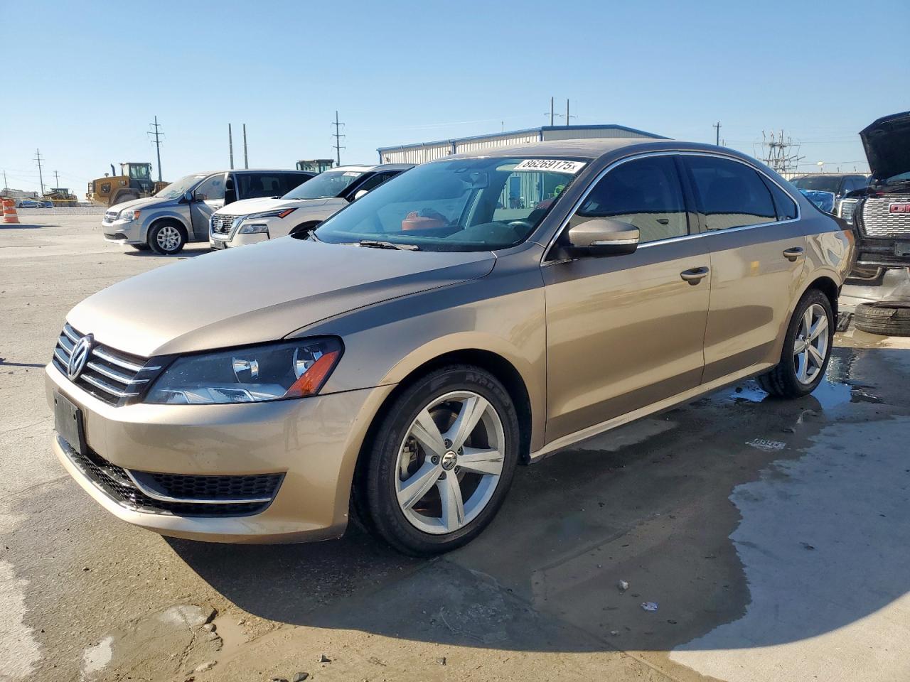 VOLKSWAGEN PASSAT SE