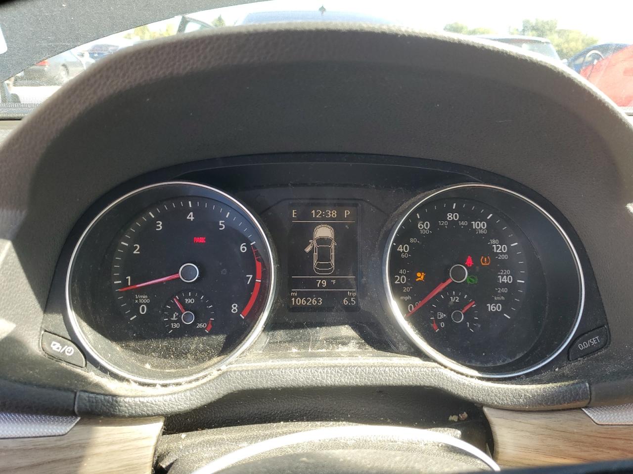 VOLKSWAGEN PASSAT SE