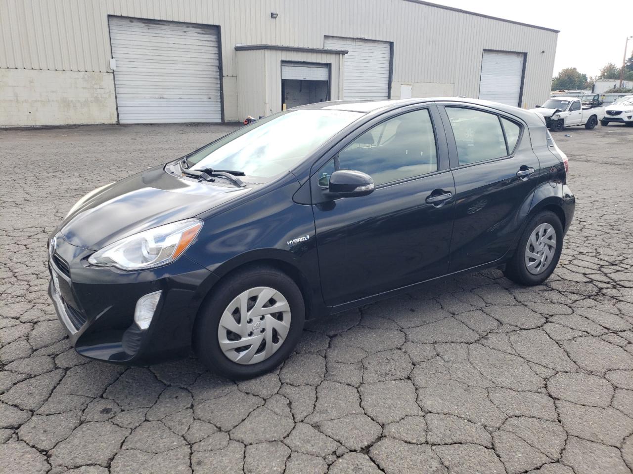 TOYOTA PRIUS C