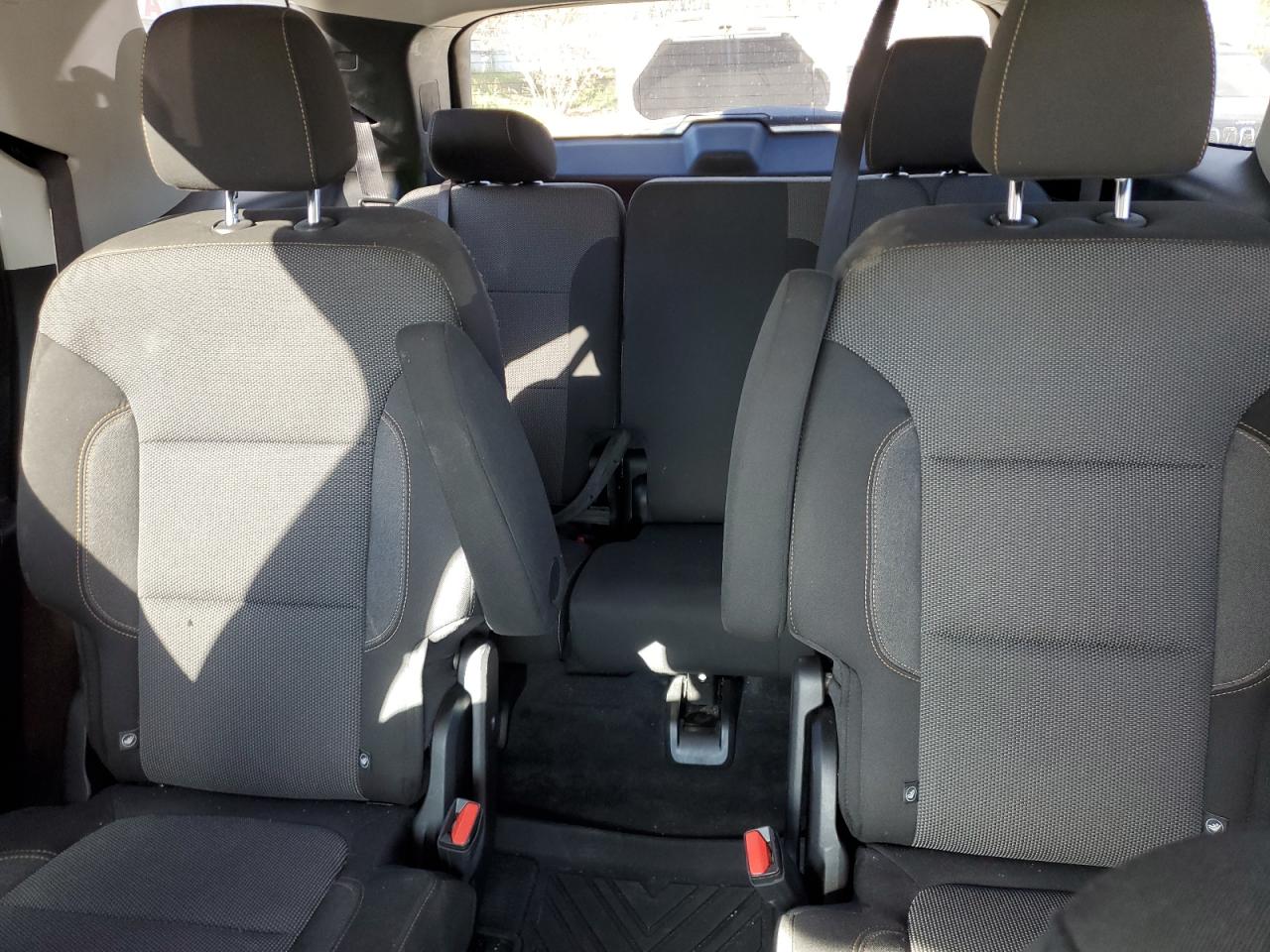 CHEVROLET TRAVERSE LT