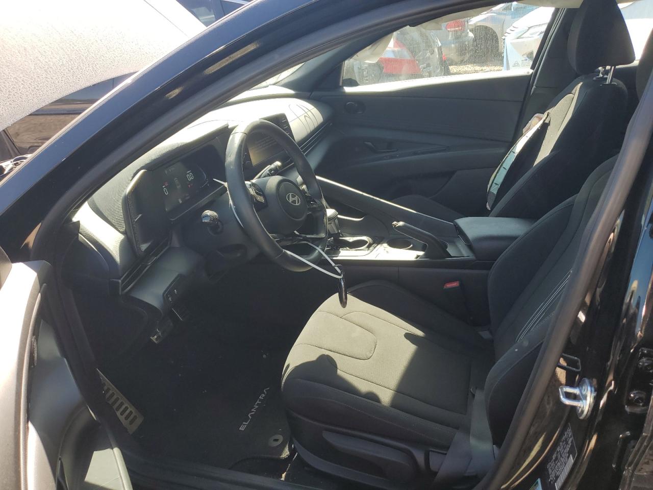 HYUNDAI ELANTRA SEL SPORT