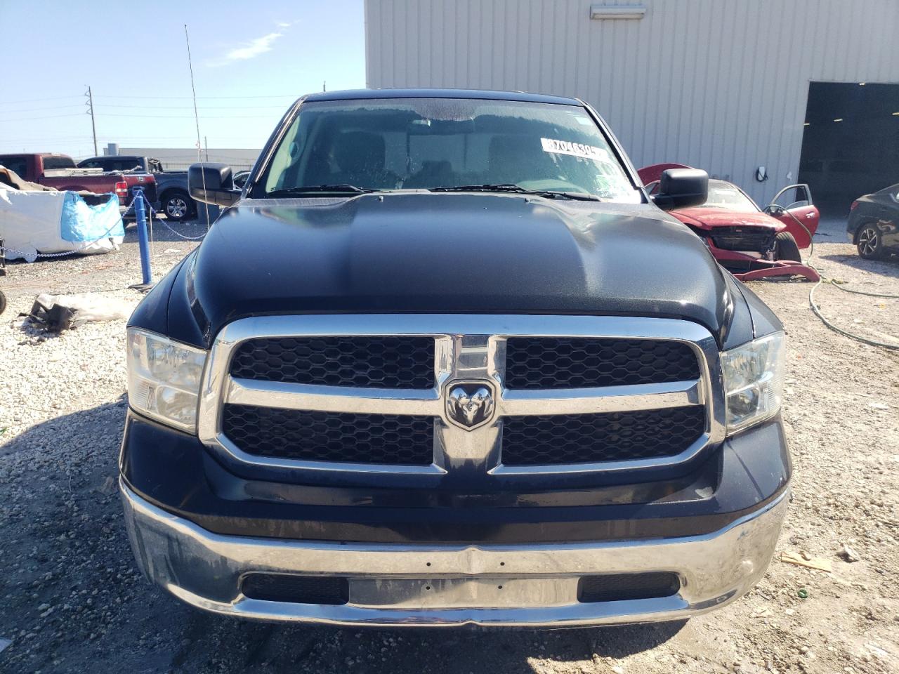 RAM 1500 SLT