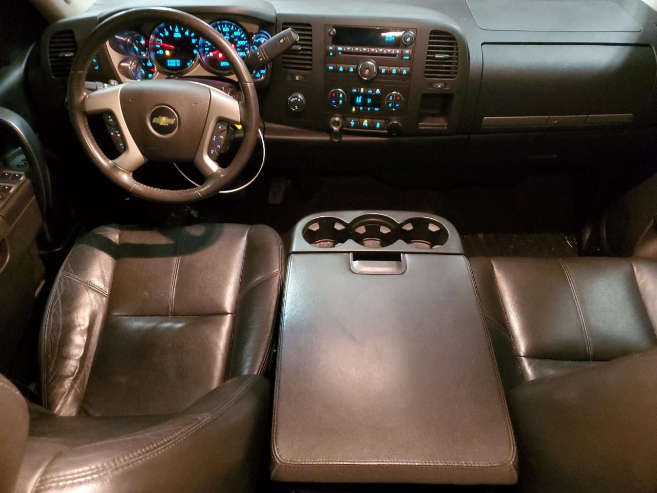 CHEVROLET SILVERADO K1500 LT