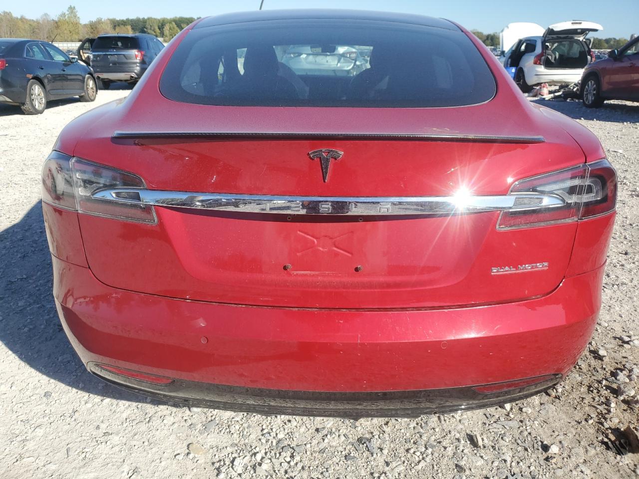 TESLA MODEL S