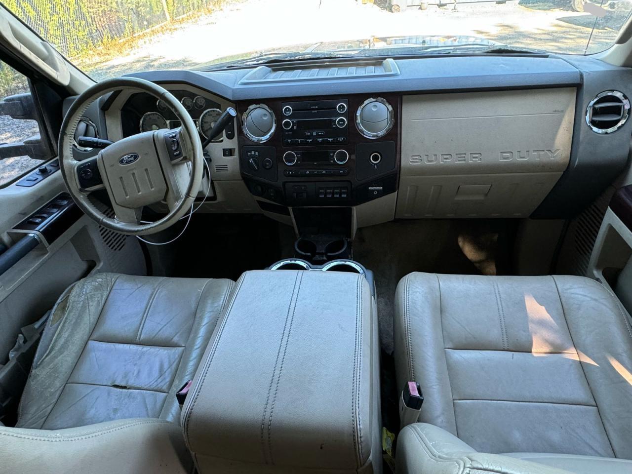 FORD F-250 SUPER DUTY