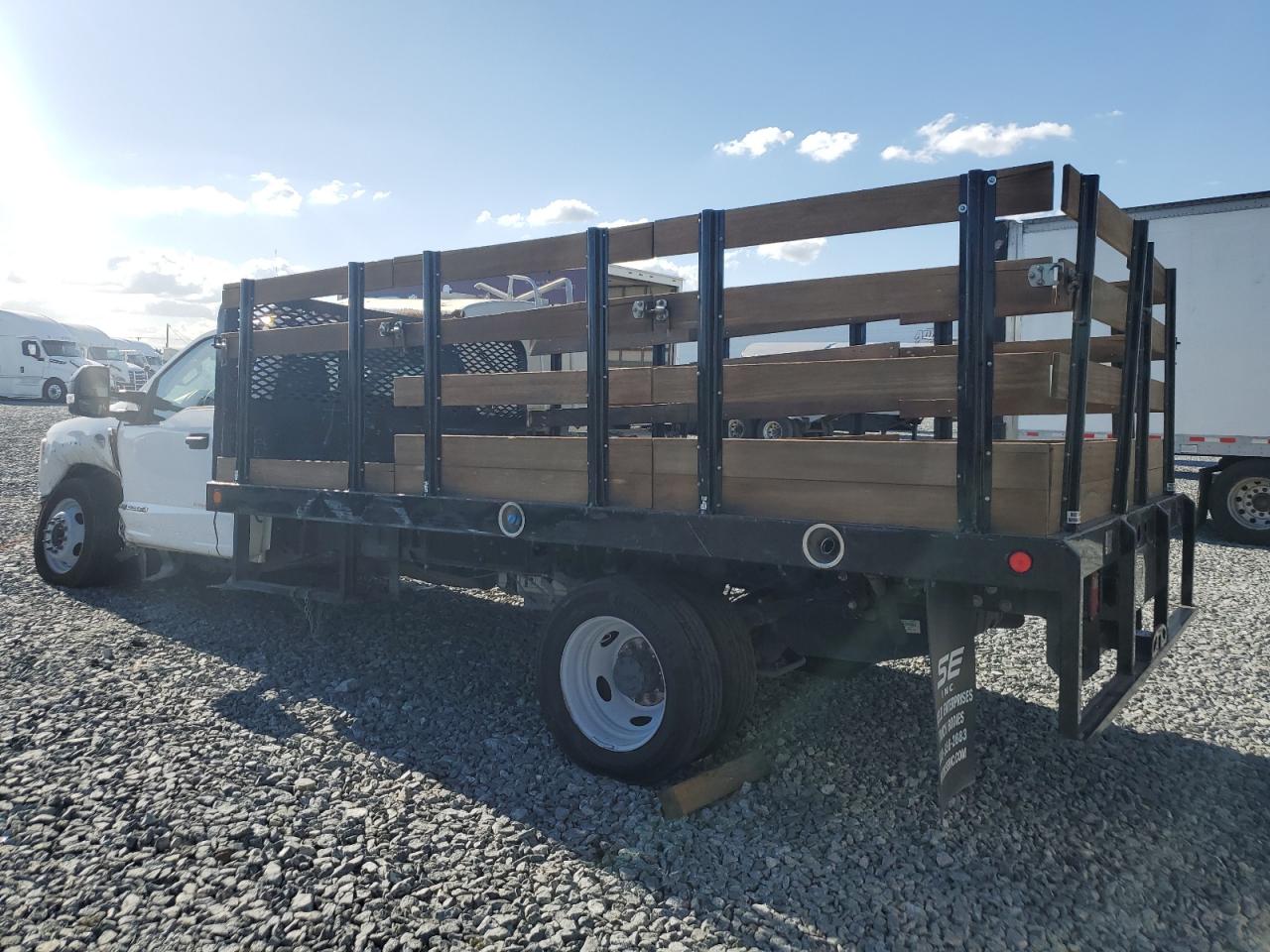 FORD F-550 SUPER DUTY