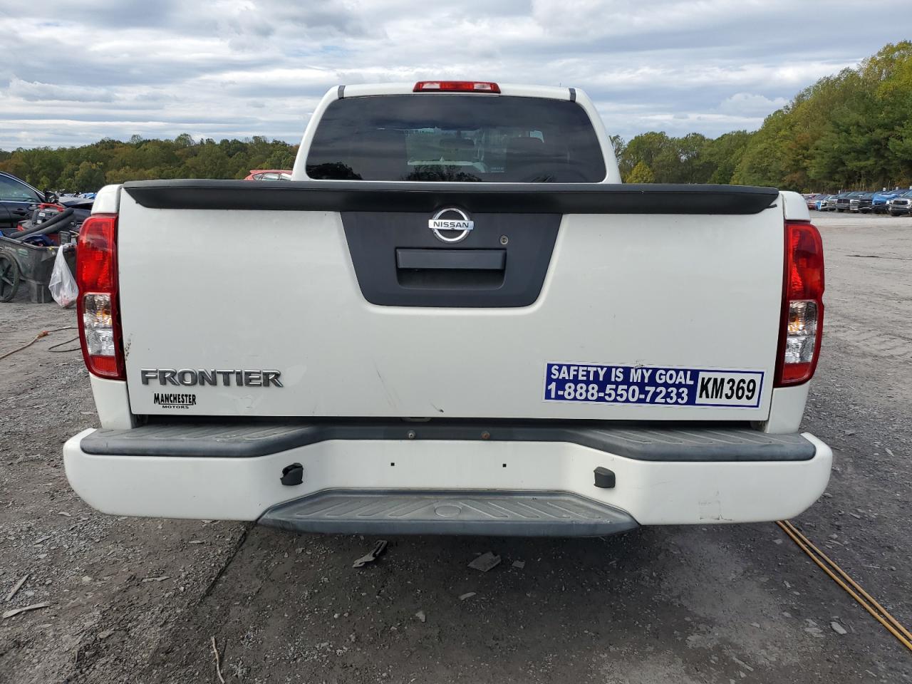 NISSAN FRONTIER S