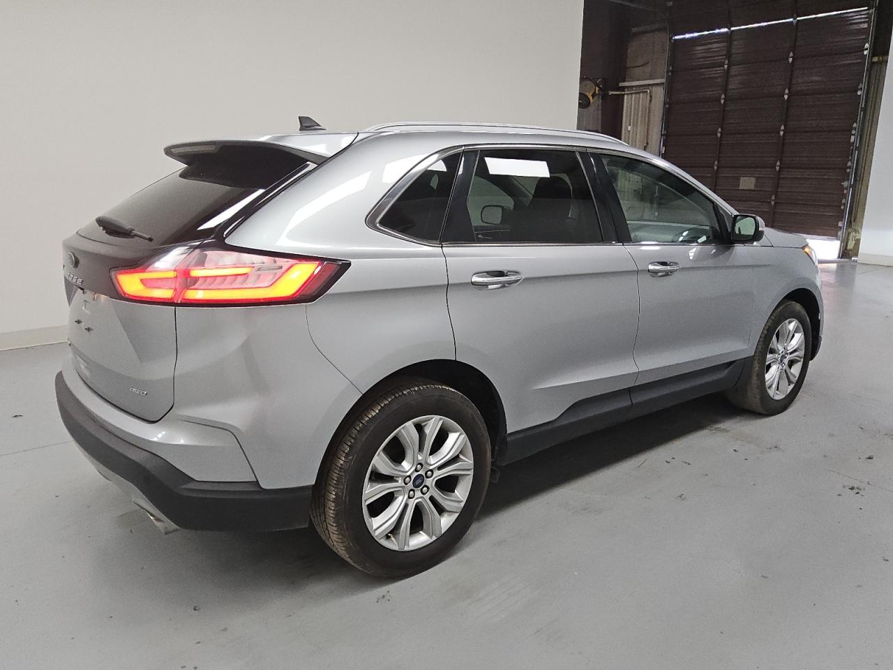 FORD EDGE TITANIUM