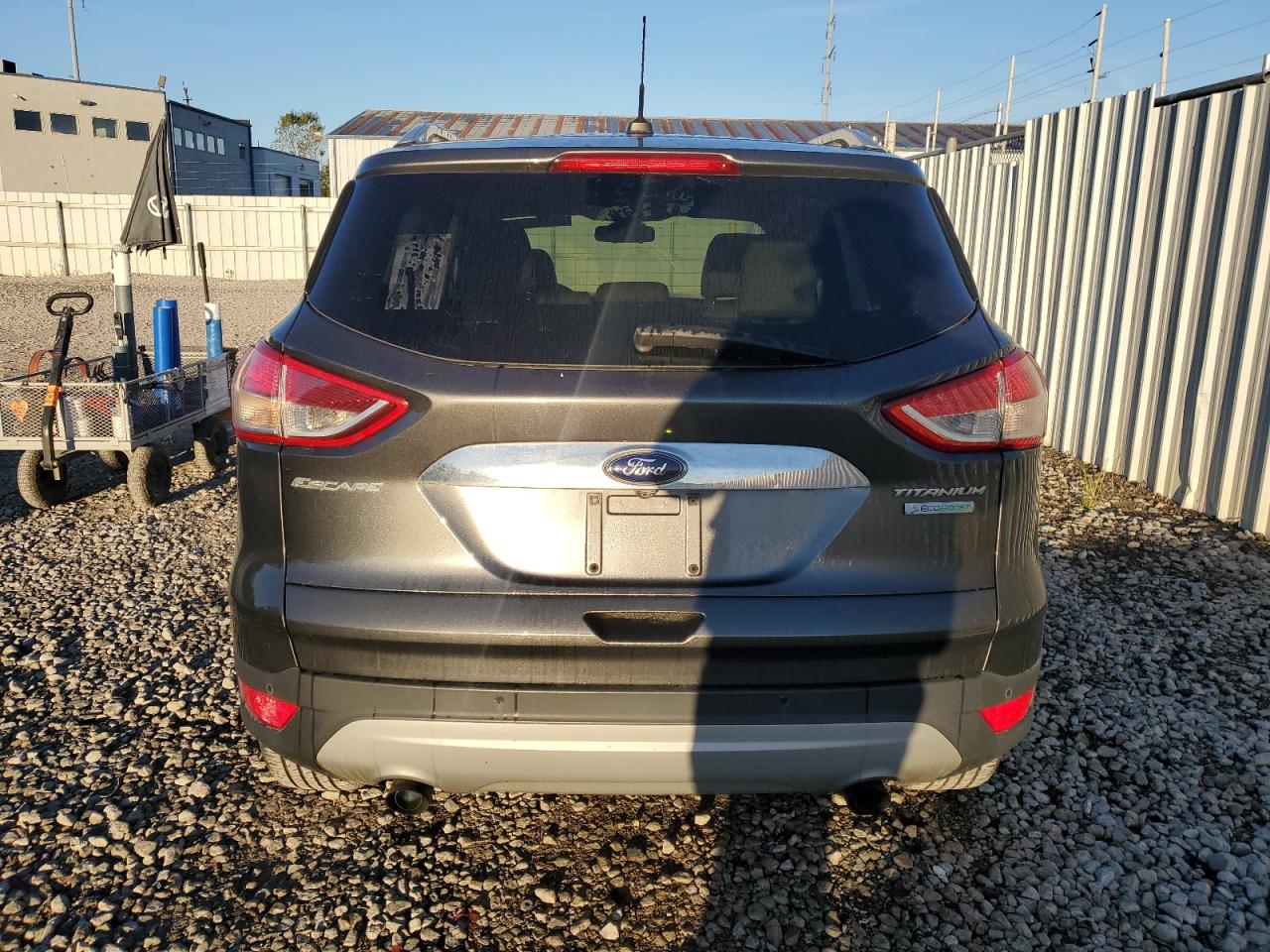 FORD ESCAPE TITANIUM