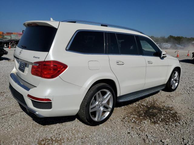 2015 MERCEDES-BENZ GL 550 4MA 4JGDF7DE1FA493412