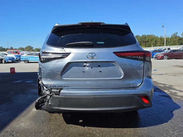2022 TOYOTA HIGHLANDER - 5TDGZRAH8NS135843