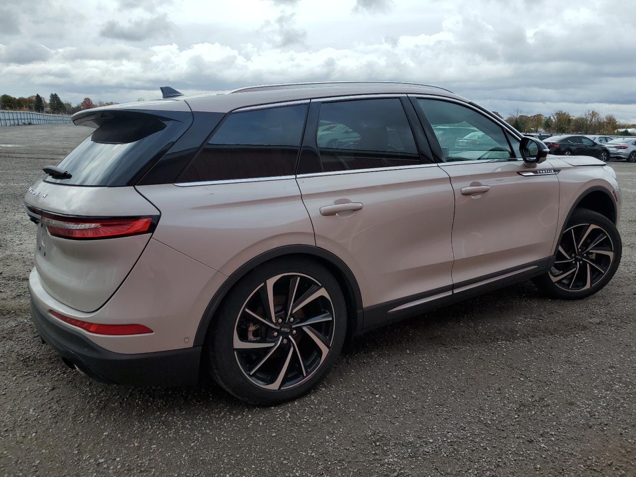 LINCOLN CORSAIR RESERVE