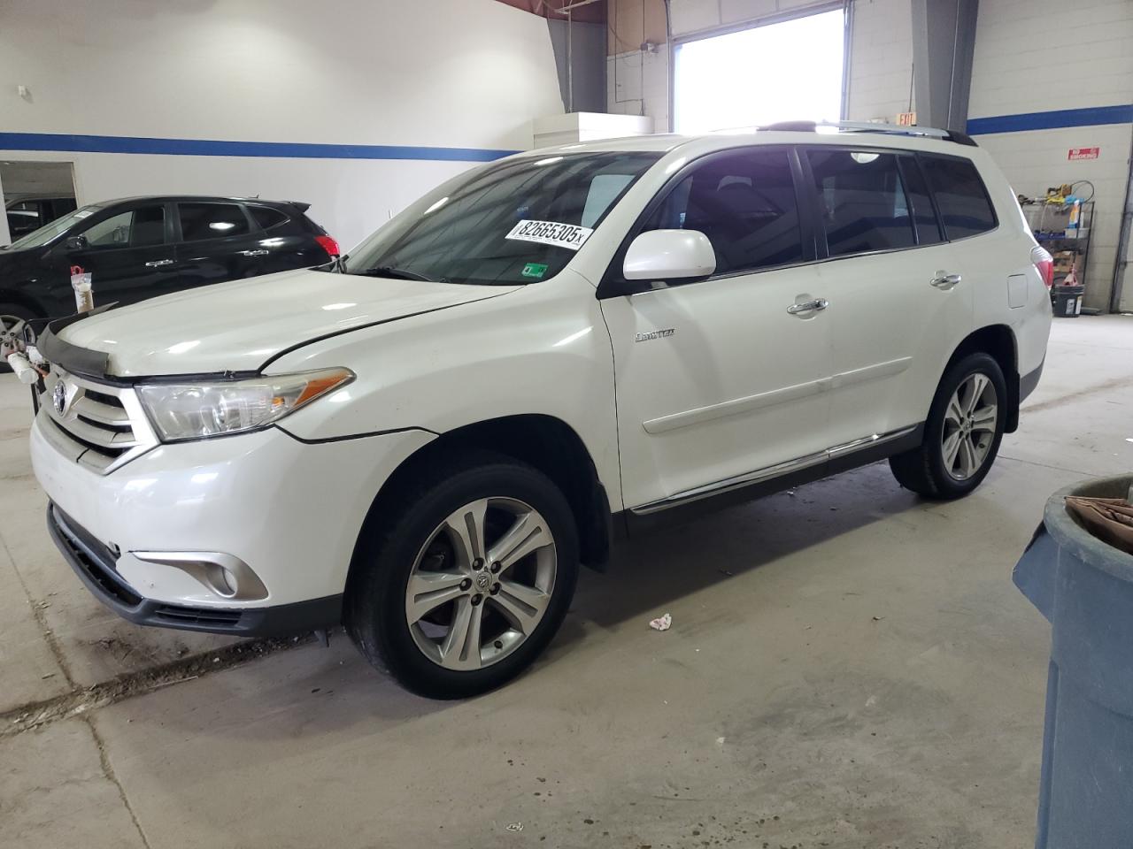 TOYOTA HIGHLANDER LIMITED