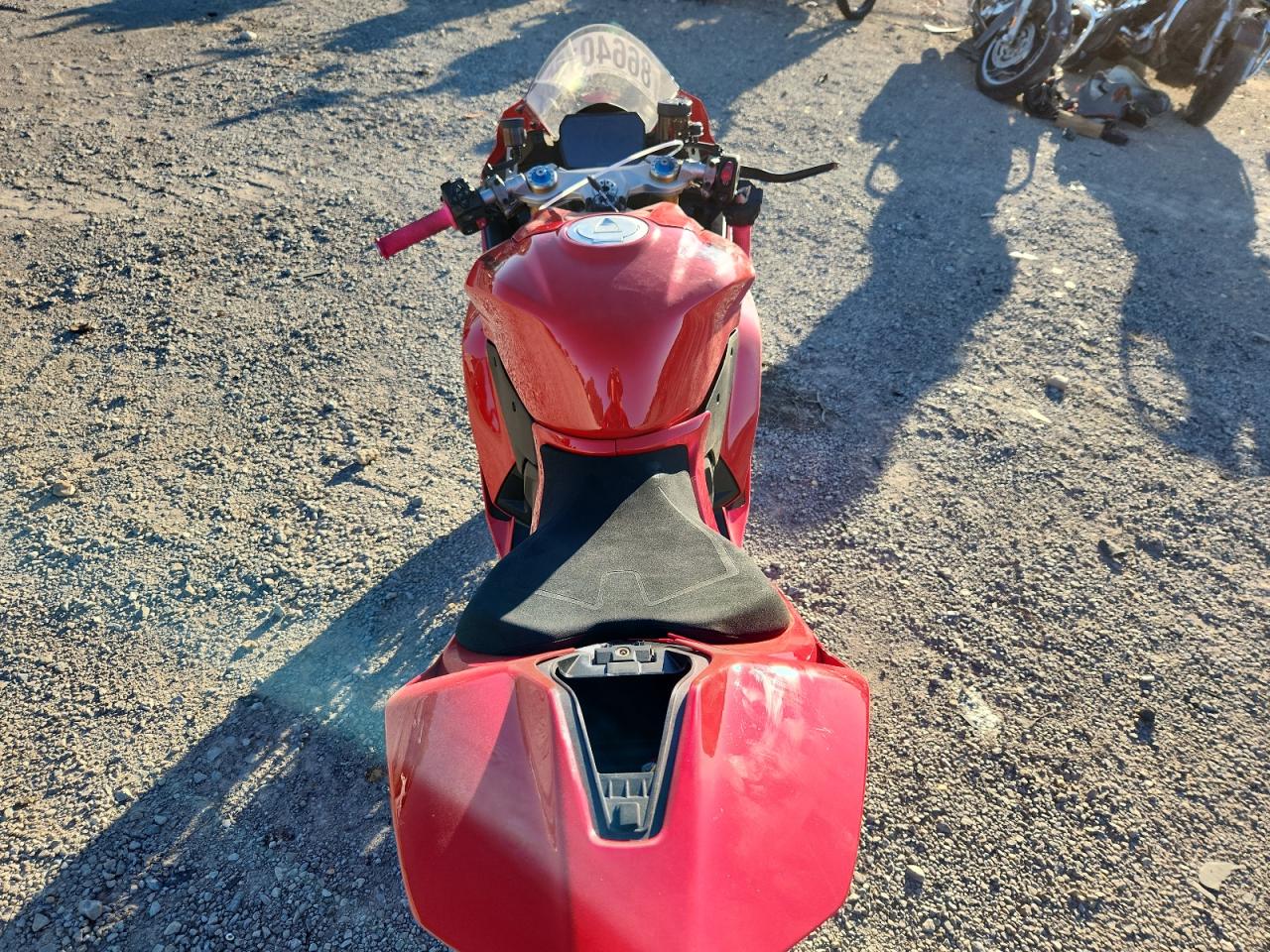 Lot #3279685939 2025 DUCATI PANIGALE V