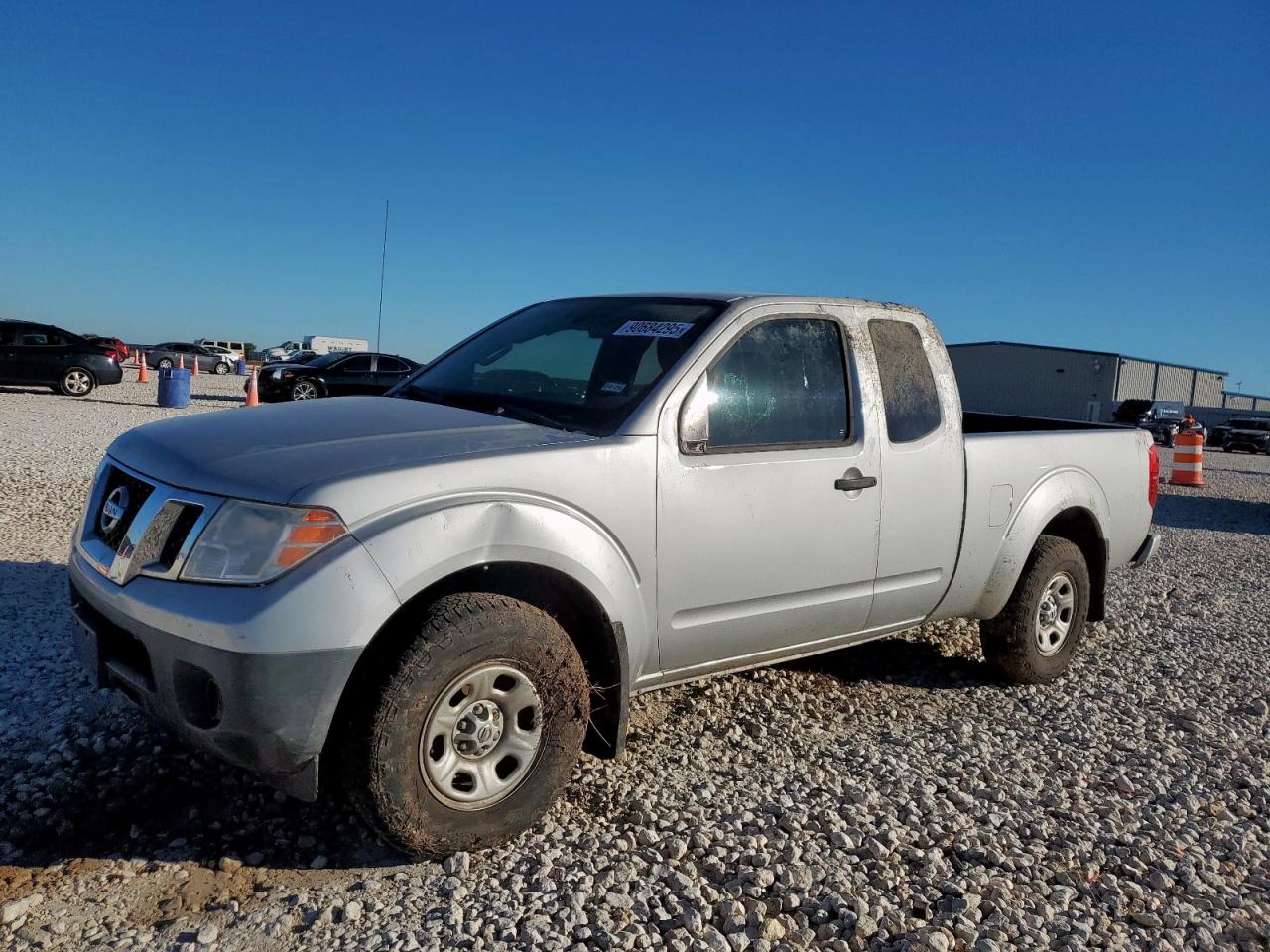 NISSAN FRONTIER S