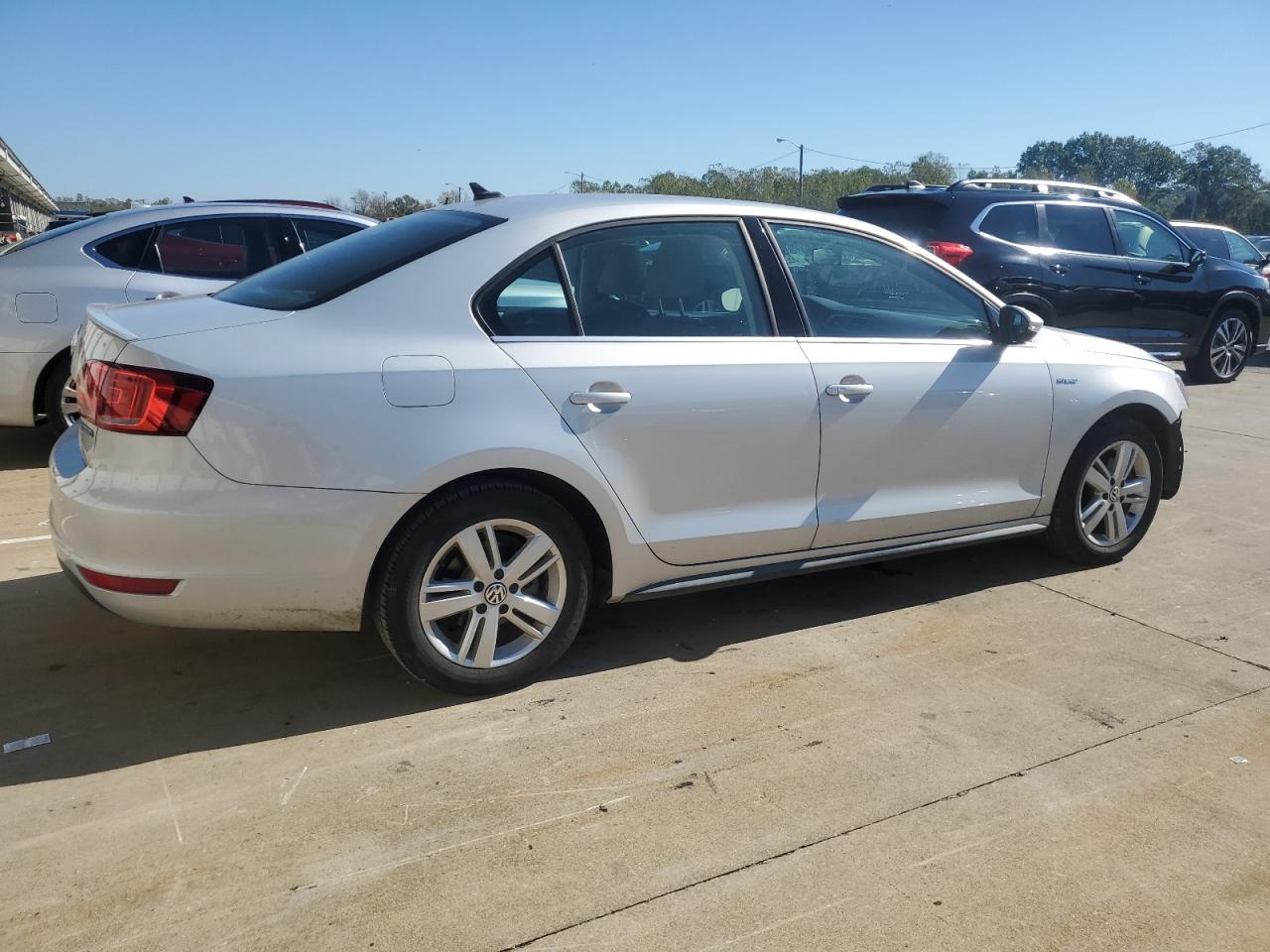 VOLKSWAGEN JETTA HYBRID