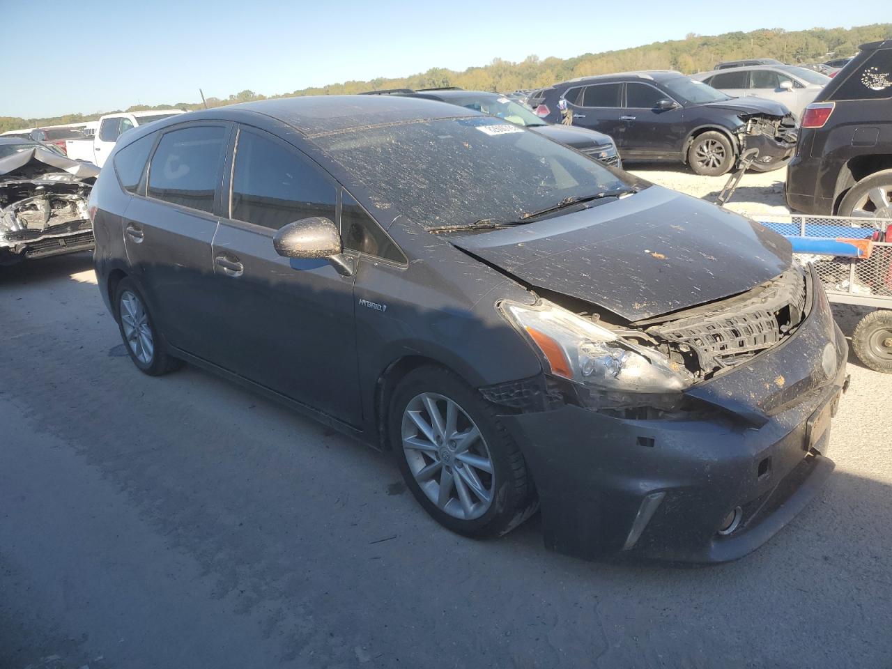 TOYOTA PRIUS V