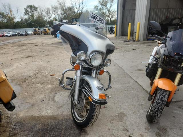 2003 HARLEY-DAVIDSON FLHTCUI AN - 1HD1FCW423Y618889