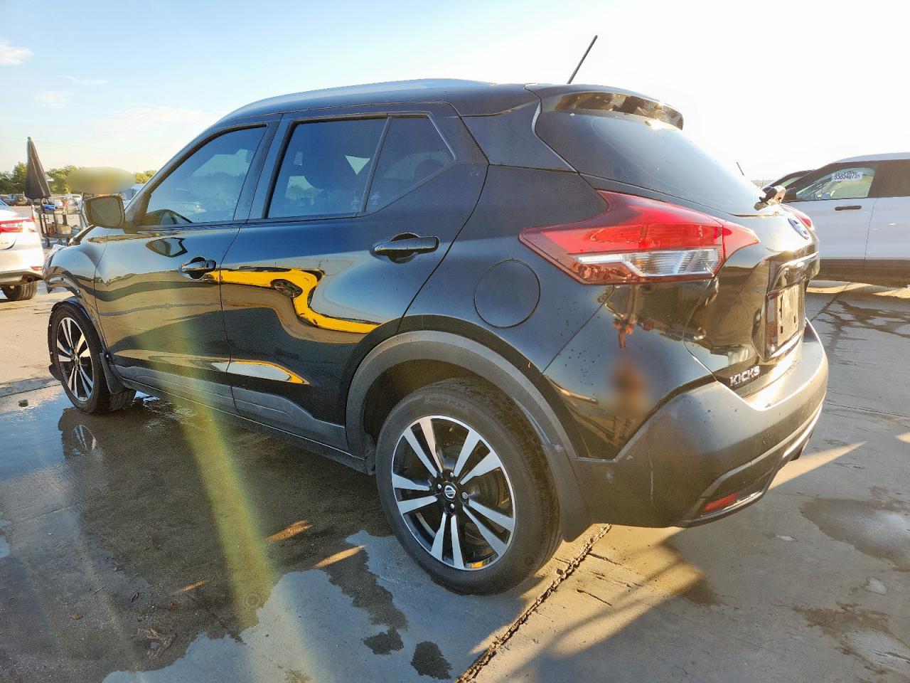 NISSAN KICKS S