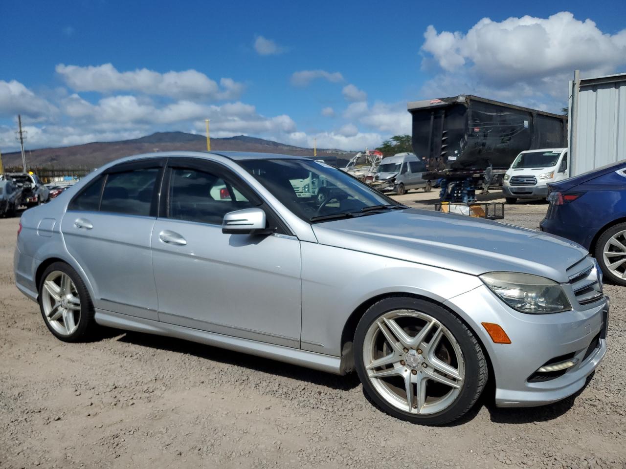 MERCEDES-BENZ C-CLASS 300