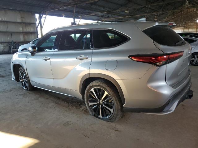 2022 TOYOTA HIGHLANDER 5TDJZRAH9NS093933