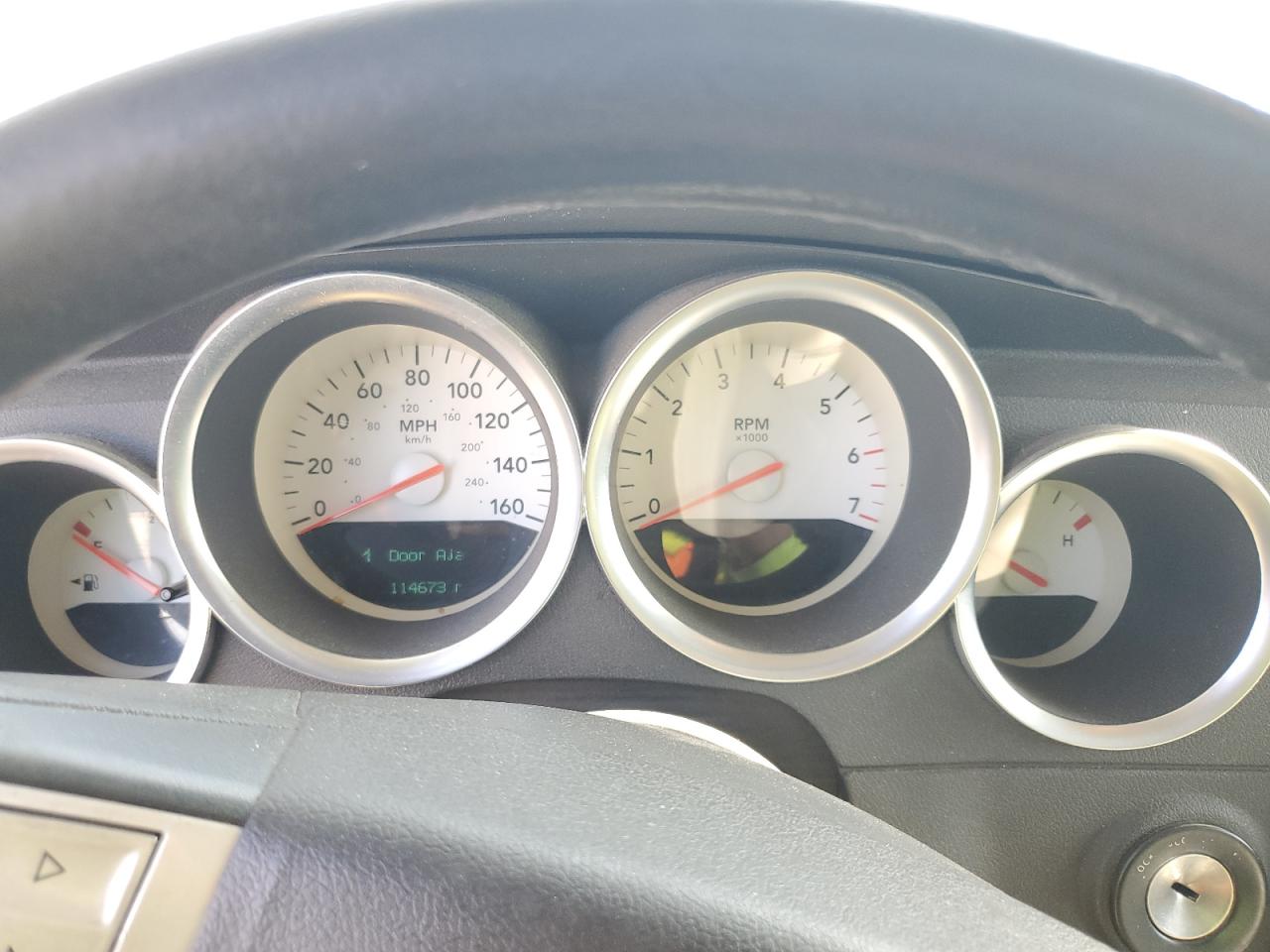 Lot #3303861787 2005 DODGE MAGNUM R/T