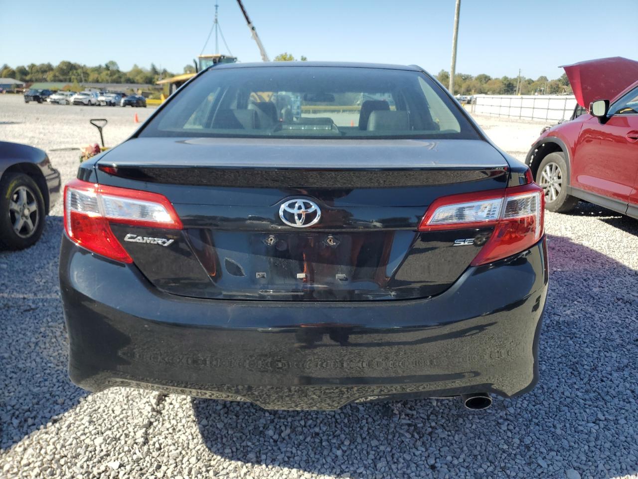 TOYOTA CAMRY BASE